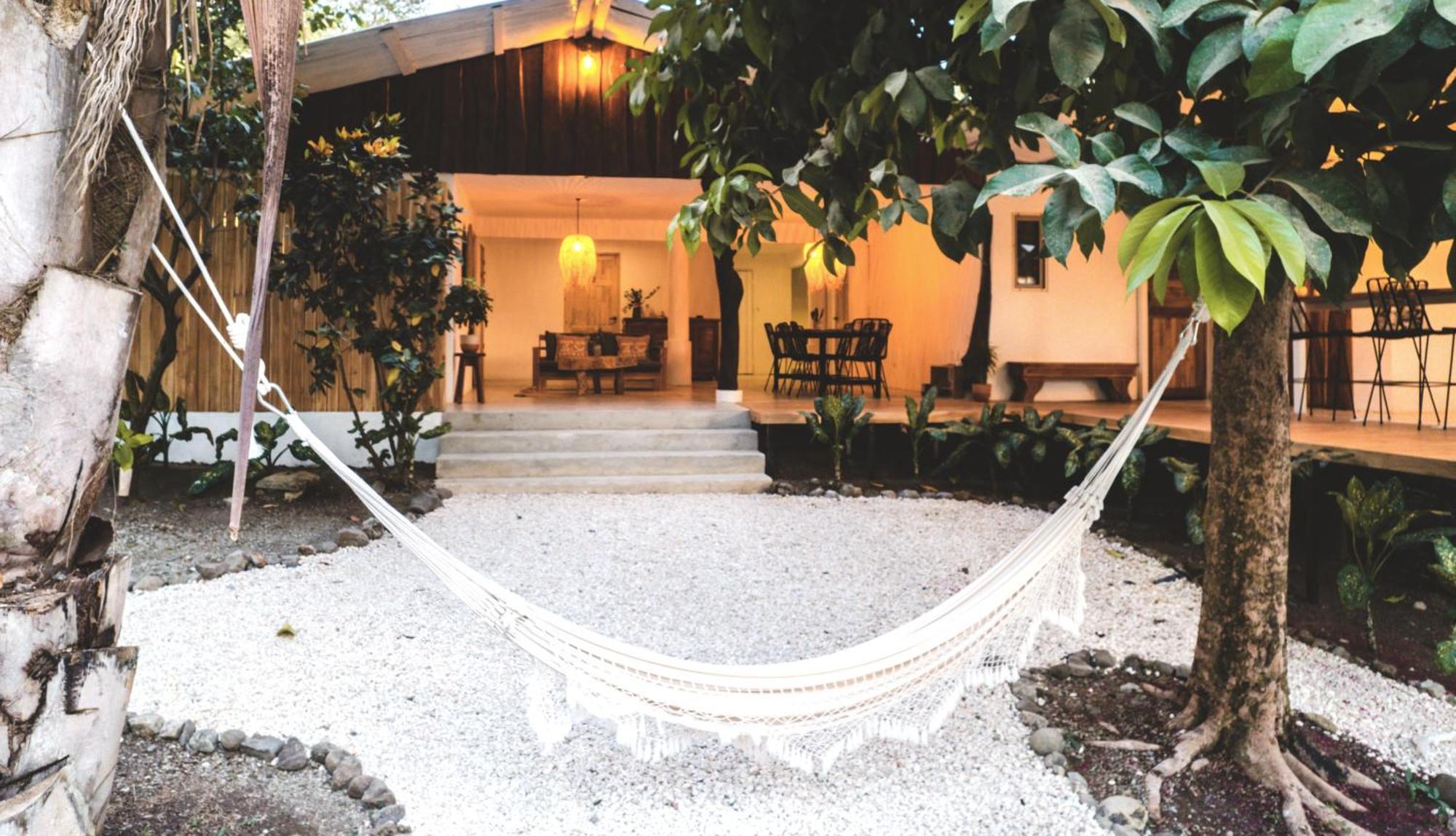 Cuatro Vientos Lodge & Apartments - Mal Pais, Costa Rica Playa Santa Teresa  Exterior foto